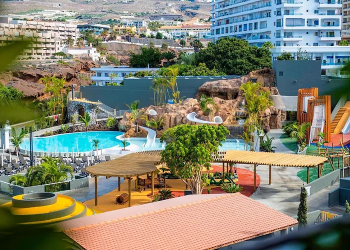 Resorts und Hotels mit Aquapark in Costa Adeje (Tenerife)