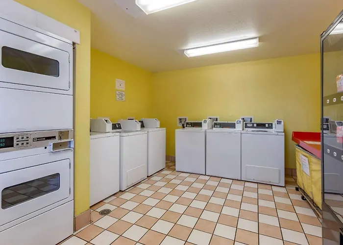 Albuquerque Beach hotels