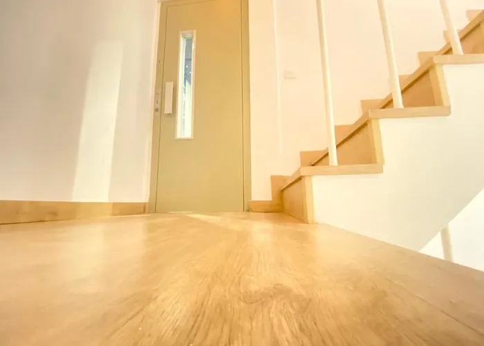 Homeyseville Top-Notch Cathedral House With Private Rooftop Terrace And Parking Opt