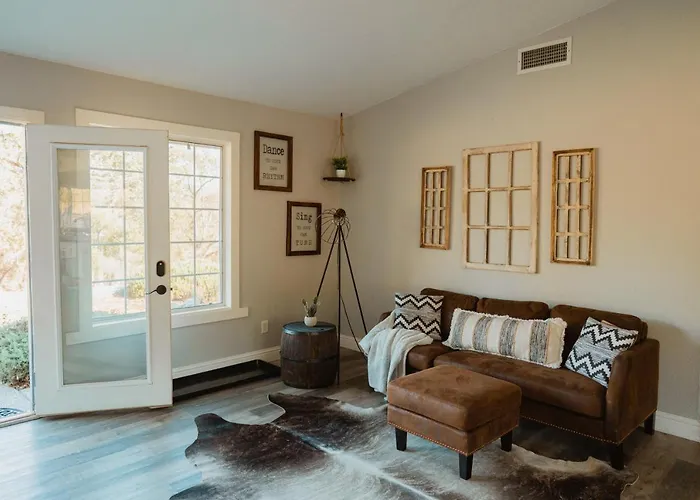 Vacation homes in Wawona