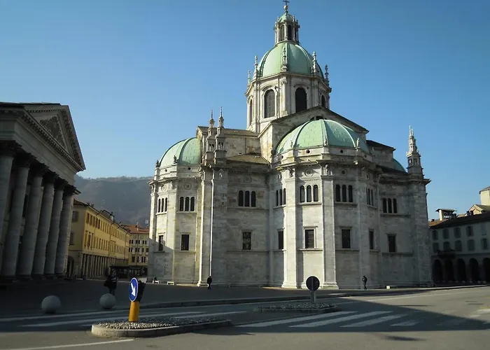 Hondvriendelijke hotels in Como