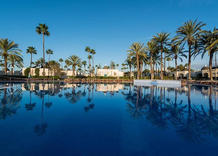 Playa del Ingles (Gran Canaria) Resorts and Hotels with Waterparks
