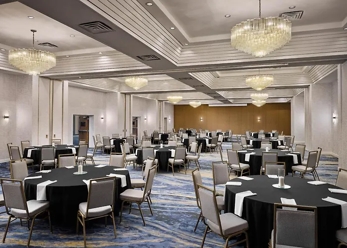 Grand Rapids Beach hotels