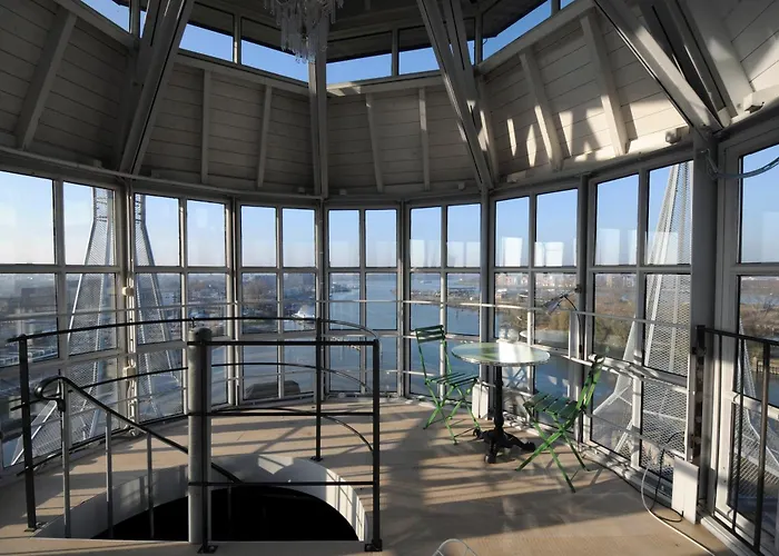 Hotels aan het strand in Dordrecht