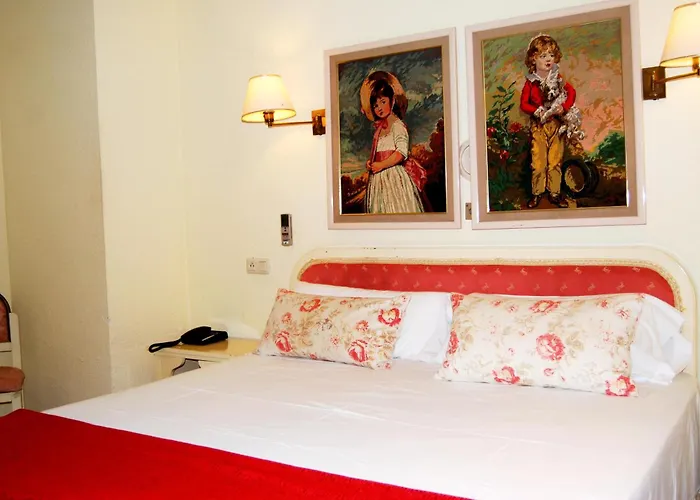 Hoteles de Playa en Carboneras 