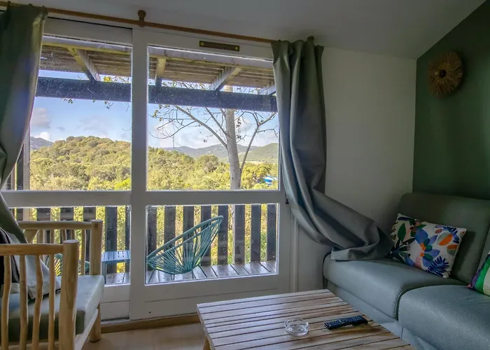 Hôtels de golf à Porto-Vecchio (Corsica)