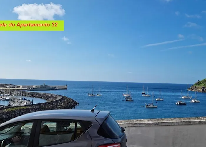 Hotéis de praia em Angra do Heroísmo