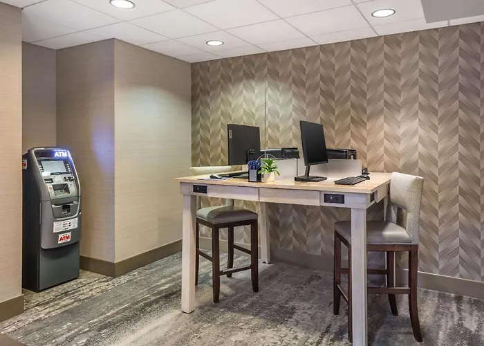 Revere Dog Friendly Hotels