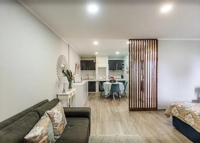 Apartamentos em Ponta Delgada