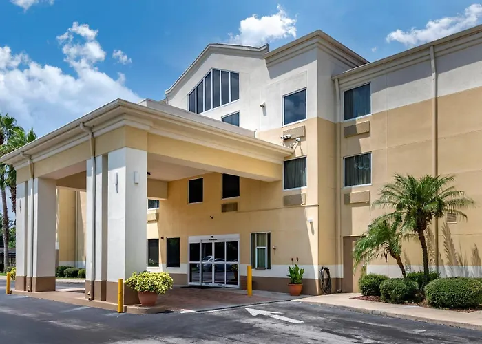 DeLand Dog Friendly Hotels