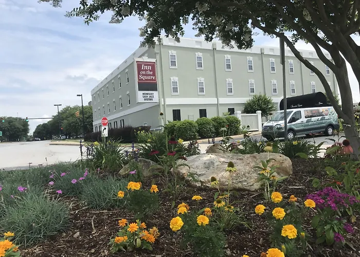 Greenwood Beach hotels
