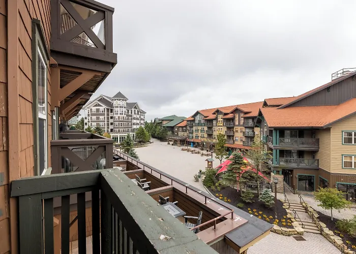 Snowshoe Golf hotels