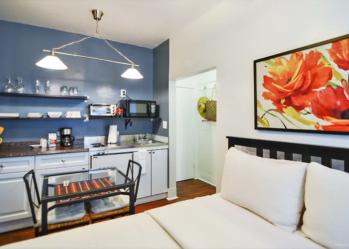 Long Beach City Center Hotels