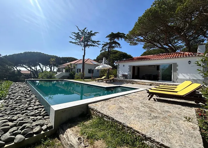 Hotéis de praia em Sintra