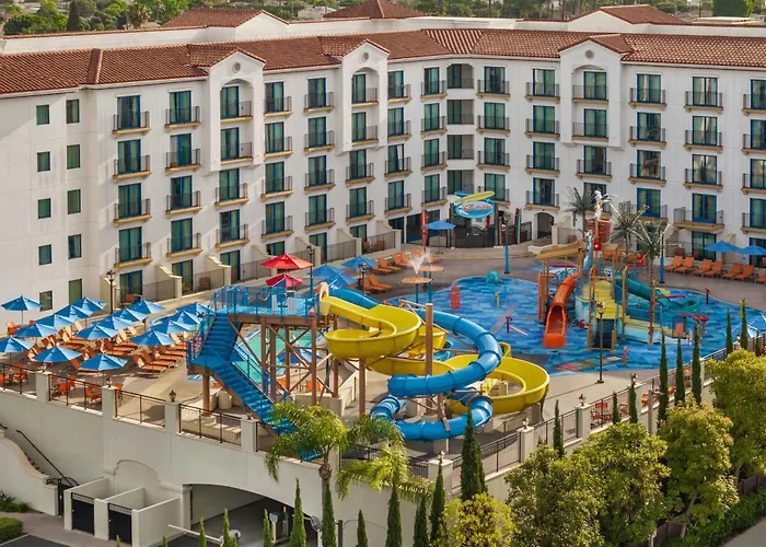 Resorts e hotéis com parques aquáticos de Anaheim