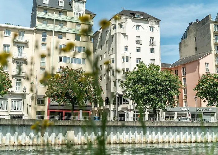 Hoteles de Golf en Lourdes 