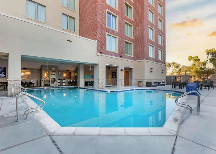 Mesa Beach hotels