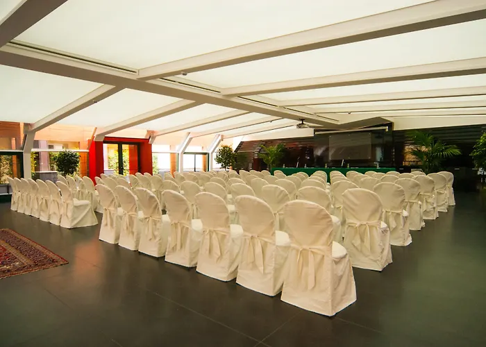 Hotel sulla spiaggia a Acireale