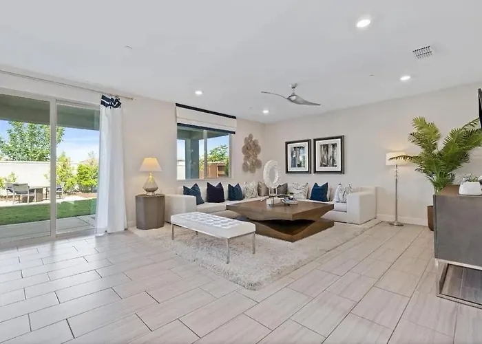 Roseville Vacation Rentals