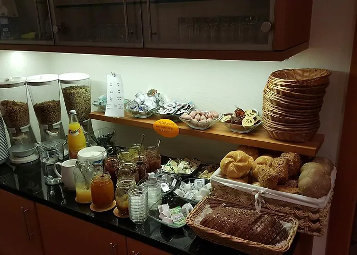 Resort e hotel con parchi acquatici a Tirolo