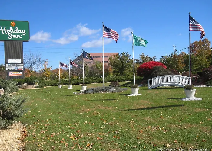 Middletown Golf hotels
