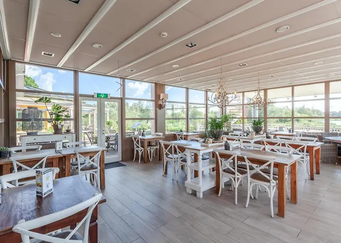 Hondvriendelijke hotels in Lelystad