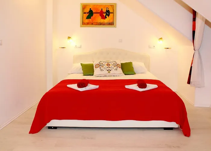 Angelus Apartments