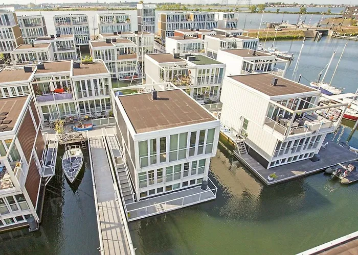 Vacation homes in Amsterdam