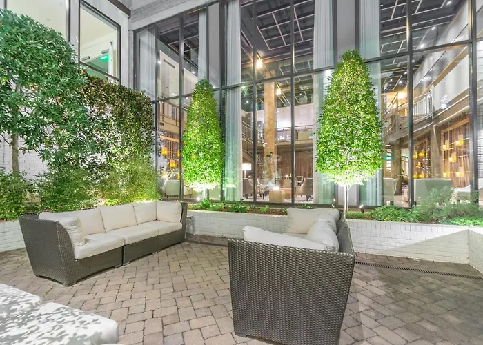 Greensboro City Center Hotels